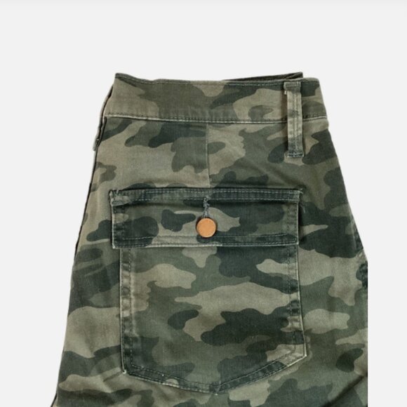 Universal Thread Jeans Camo High-Rise Straight Womens Size 10/30 - Picture 3 of 15